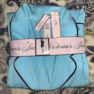 Heavenly by Victoria’s Secret. Size Medium. Teal.
